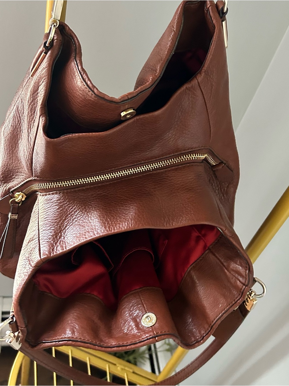 Vintage Coach Madison Phoebe Shoulder Bag Brown leather and gold hardware 26224 - Picture 5 of 11